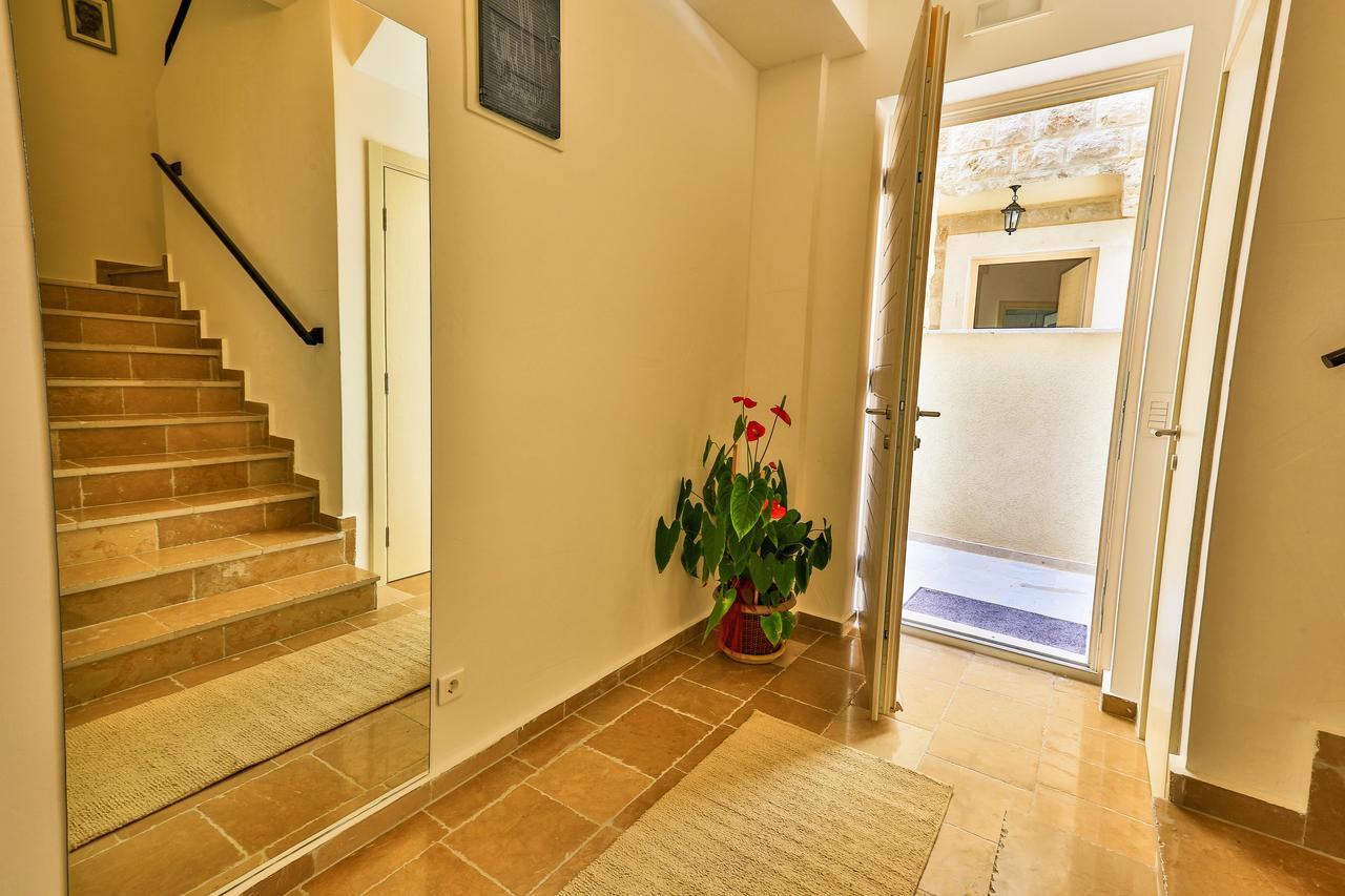 Sunny Villa Jasmine Светі-Стефан Екстер'єр фото