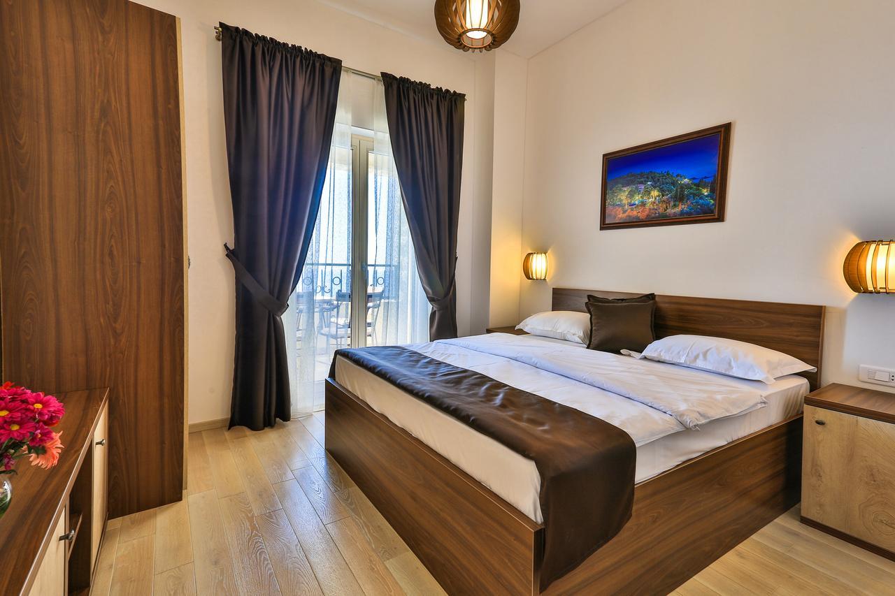 Sunny Villa Jasmine Светі-Стефан Екстер'єр фото