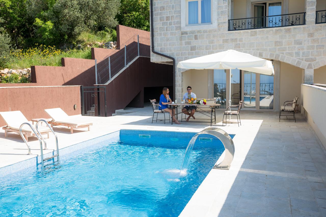 Sunny Villa Jasmine Светі-Стефан Екстер'єр фото